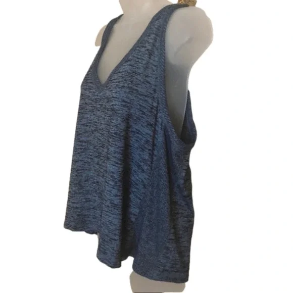 ๐
บRAG & Bone Blue Light Knit Sleeveless V Neck Top NWT BUY NOW PRICE - Picture 5 of 9